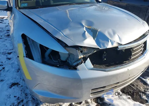 2010 Honda Accord 2.4 Lx z USA, uszkodzony, nr VIN 1HGCP2E38AA124702